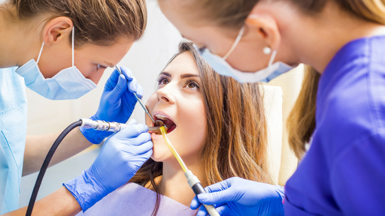 10 Things Dental Assistants Do
